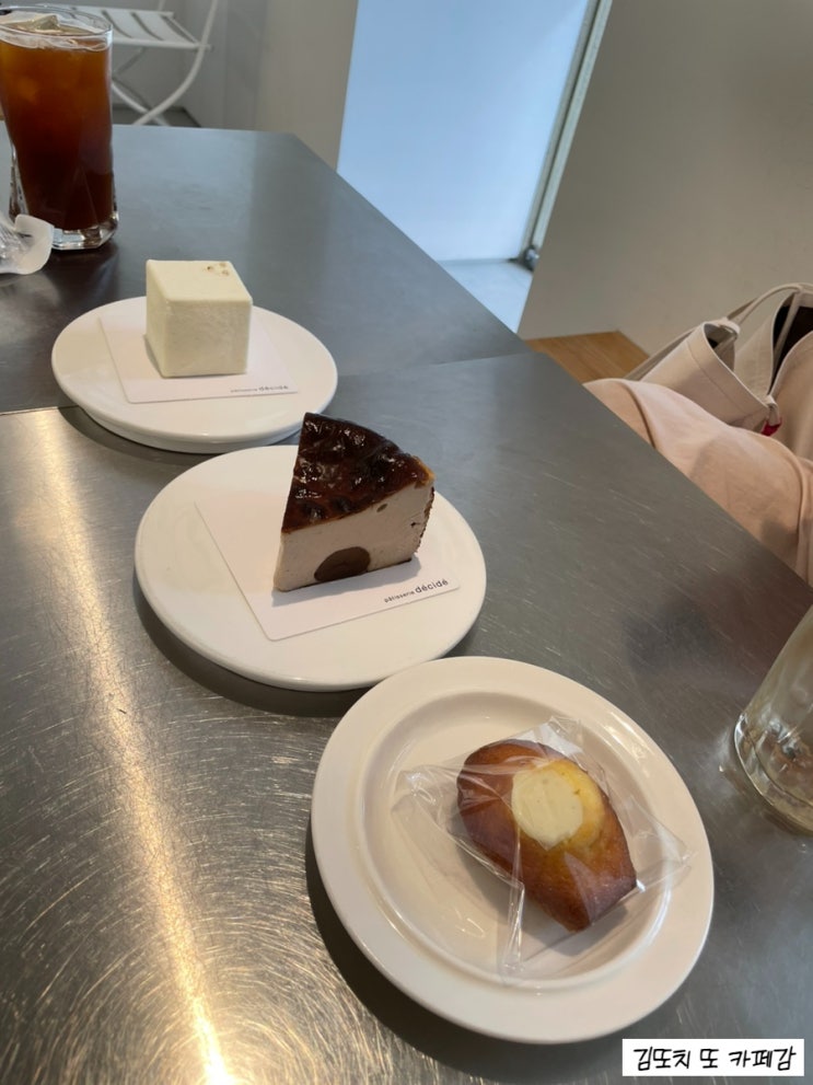  종로 :: 안국역 프랑스 디저트 갸또 전문 카페 파티스리 데시데(patisserie declde)