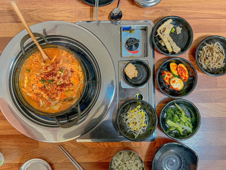 남해 먹거리 멸치쌈밥 맛집 재두식당