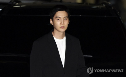 [속보] 檢, '전동스쿠터 음주운전' <b>슈가 약식기소</b>