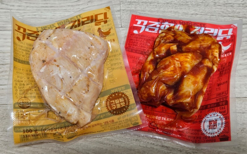 '꾸준함이 진리닭'(그릴에 구운맛 / 양념치킨) 솔직 후기