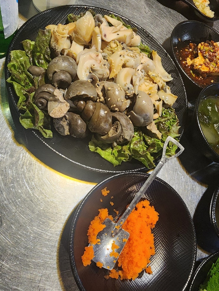  골뱅이 - 태백 황지동에서 맛 보는 생골뱅이 전문점 황지연못 맛집