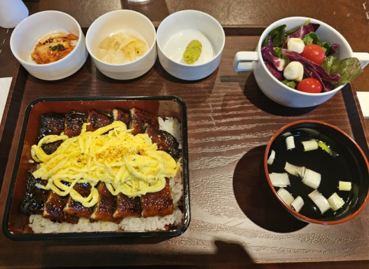  라마다 호텔 더 시즌즈 장어덮밥