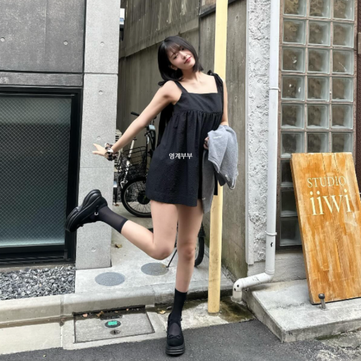  아이브 안유진 러블리 감성 데일리룩 패션