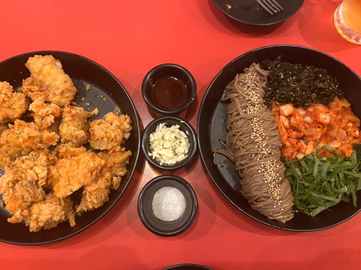  안암동에서만 맛볼 수 있는 치킨과 막국수의 조화 고대맛집 <치킨필레오 고대점>