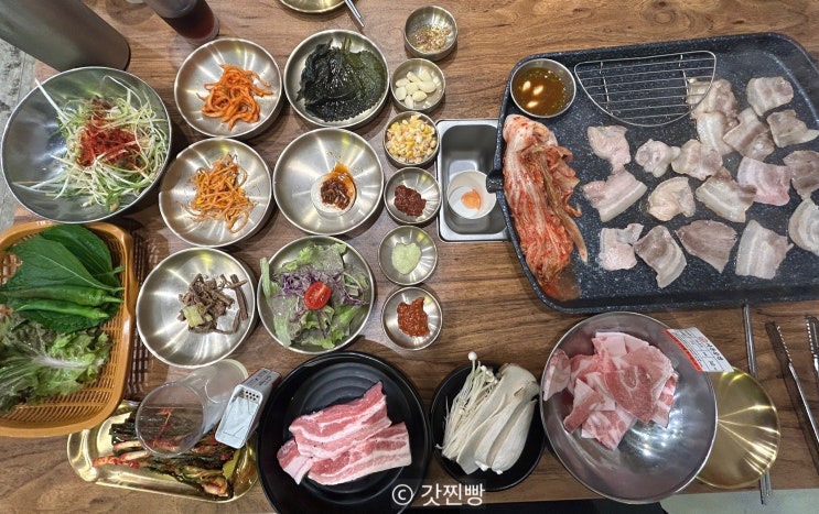  수원시청역맛집 지존삼겹 수원본점, 냉삼과 생삽겹살 동시에
