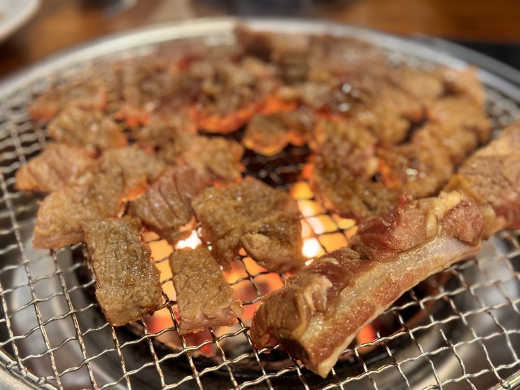  안산 한대앞역 돼지갈비 맛집 명장한우