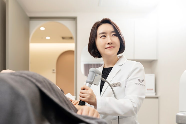  논현역 피부과 흑자 제거 레이저에 대해