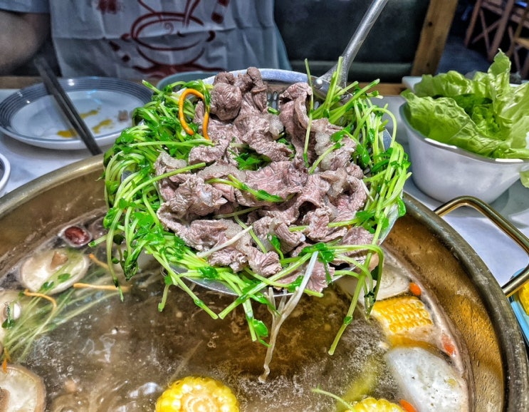  칭다오 훠궈 현지인맛집 차오산소고기훠궈 浓汤里潮汕鲜牛火锅