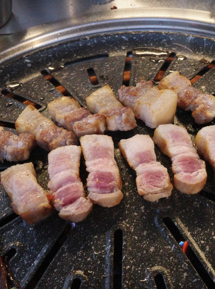  최근 먹은 것들(허밍벨라, 신당육, 디막 등)
