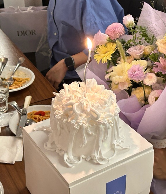  ㅣ무무대베이크ㅣ에이블리 기념일 웨딩케이크 디자인 추천 + 가격/주차
