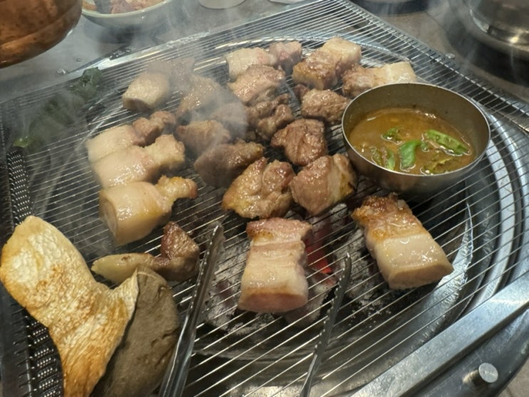  광화문 칠돈가 - 회식과 점심 모두 즐기기 좋은 광화문 회식장소 돼지고기 광화문 맛집