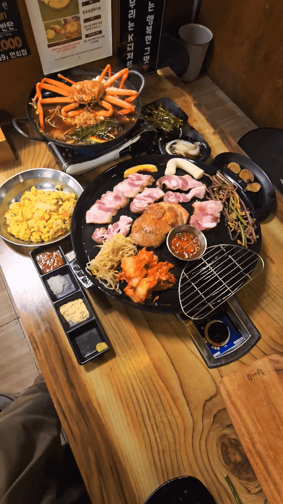  인천 연희동 서구청 근처에서 삼겹살이 맛있는 고기 맛집을 찾는다면 초가성비의 붉은대게 된장술밥도 세트로 같이 먹을수 있는 온비1959 어떠신가요?