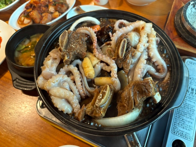  시흥 물왕저수지 부모님과 몸보신/보양식 맛집 추천 - 남도갈비 (한방소갈비찜/매운돼지갈비찜/꼬막무침)