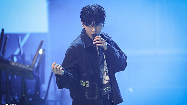 News image: Jungkook rises on the Billboard charts