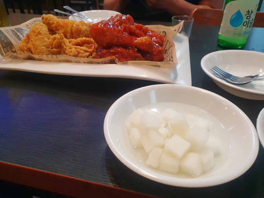 BHC치킨 안산화랑점 사진 6
