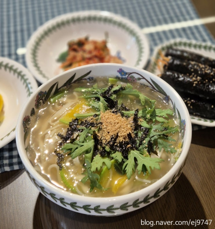  대전 도안동콩나물비빔밥맛집 도안동칼국수추천 달재공방카페뜰안
