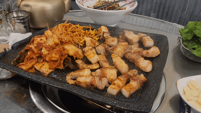  가성비 최고! 첨단의 숨은 맛집 '태백김치삼겹'