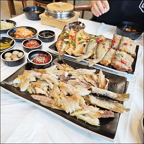  속초 중앙시장 맛집 생선구이숙이네 생선구이솥밥정식 추천