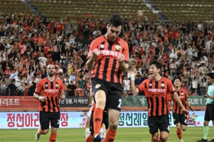 2024시즌 K리그 국내 프로축구 30라운드 울산현대 강원FC 광주FC 포항스틸러스 2024시즌 K리그 국내 프로축구 30라운드 울산현대 강원FC 광주FC 포항스틸러스