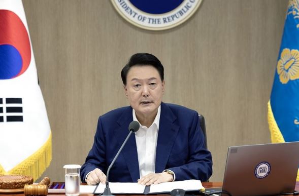 대통령, <b>추석 연휴</b> 응급의료 대책 발표… <b>의료진</b> 헌신에... 