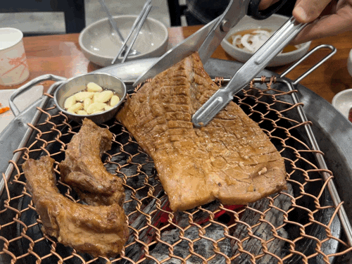  수원 영통 맛집 금강산화로구이 22년 전통 돼지갈비집