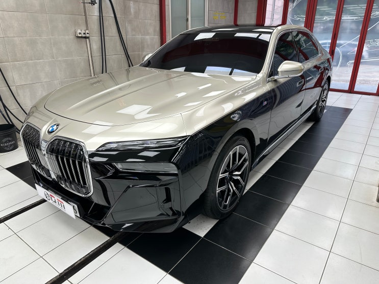  "고급세단 프리미엄 스타일링,BMW 7시리즈 투톤랩핑과 실내 PPF작업 시공후기"