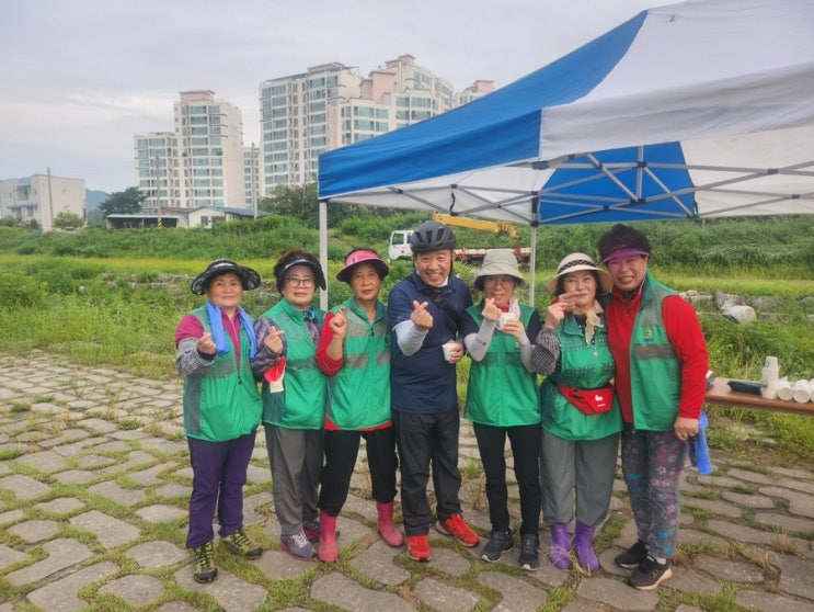 <b>추석 연휴</b> 인사 <b>첫날</b>