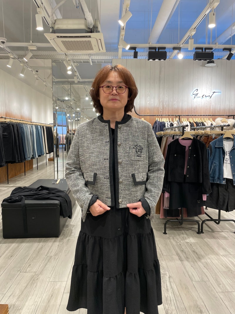 "88싸이즈에 M을 입었다...나만 예쁜 거면 어쩌죠?" 시흥프리미엄아울렛/지컷매장