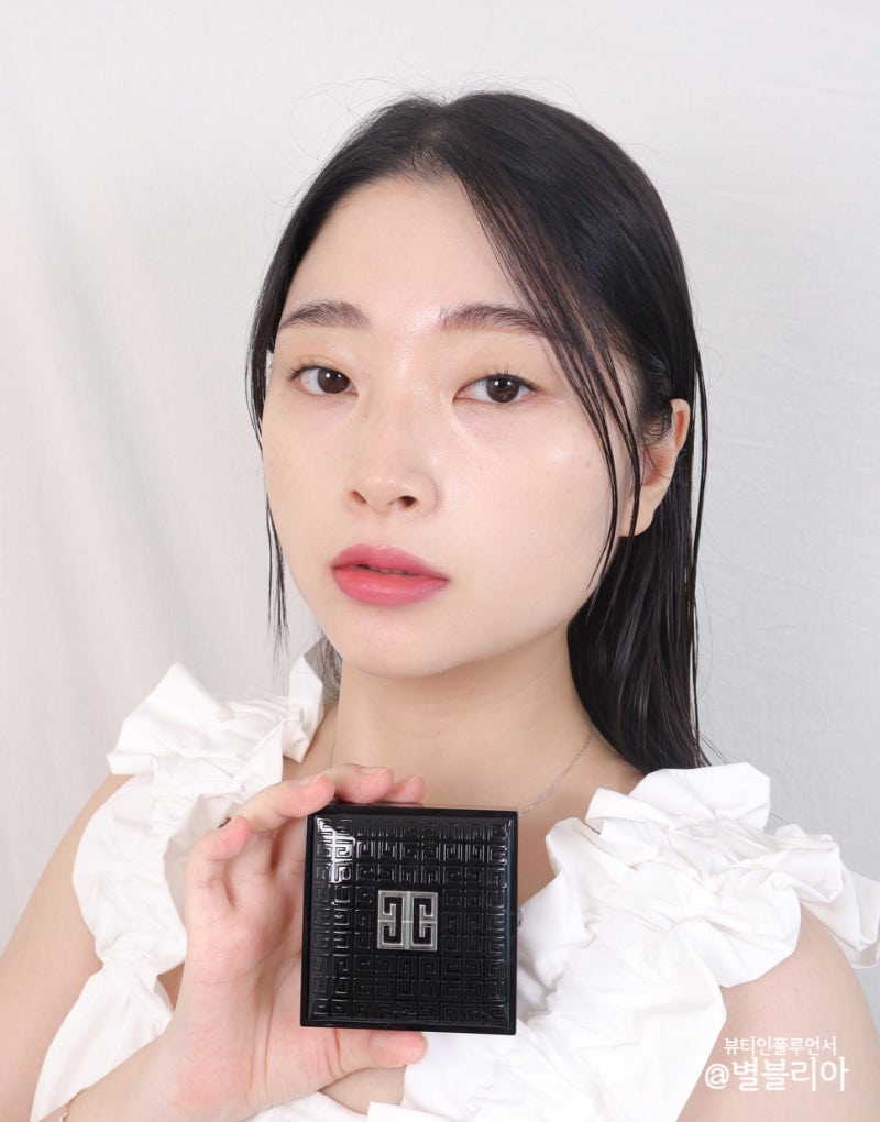 백화점 글로우 쿠션팩트 지방시 글로우 쿠션 색상 촉촉한 쿠션 추천