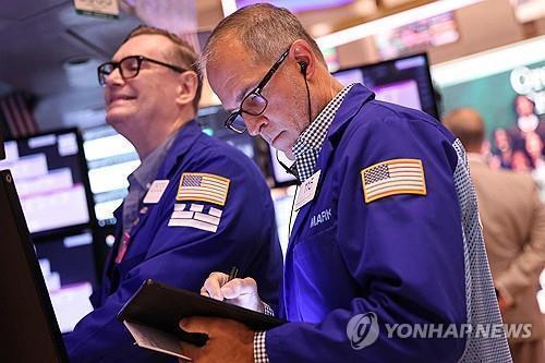 뉴욕증시, 올해 최고의 한 주 찍었다…나스닥 0.65%↑ 마감 뉴욕증시, 올해 최고의 한 주 찍었다…나스닥 0.65%↑ 마감