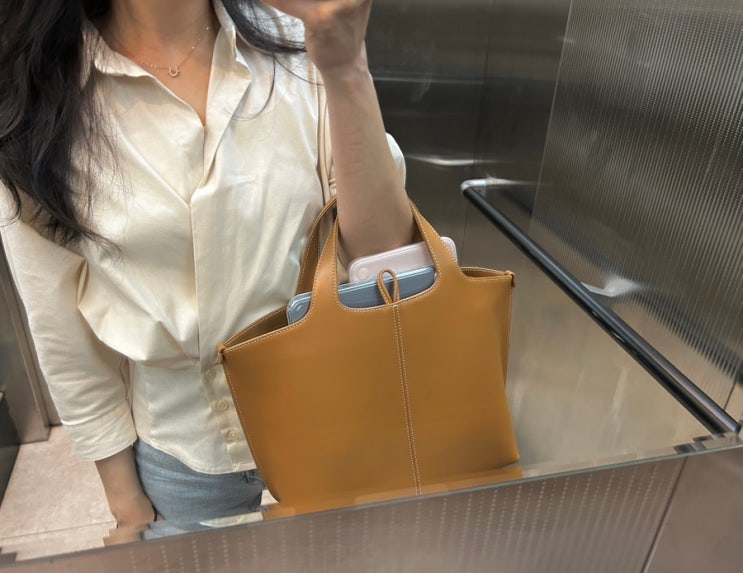  | 파니에 토트백 | 아뜰리에 드 루멘 여자 보부상 가방 추천 브라운백 데일리룩
