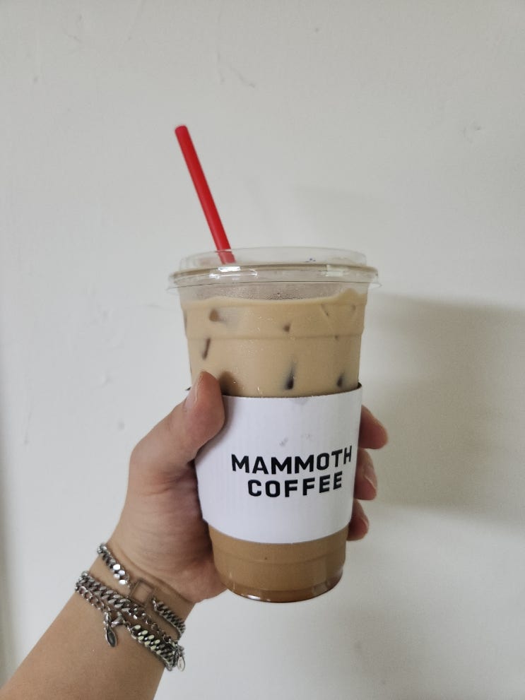  매머드커피 토피넛샷라떼 칼로리 정보