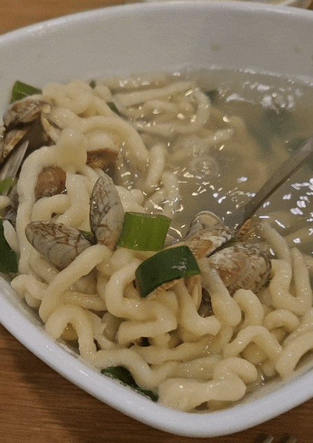  광주 용봉동 맛집: 건강한 '들깨마을' 칼국수 맛집 소개 