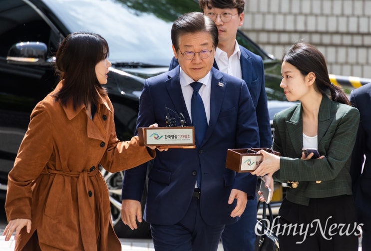 <b>이재명 재판</b>의 배후에 있는 음모를 이해하기, 진실인가 전술인가?