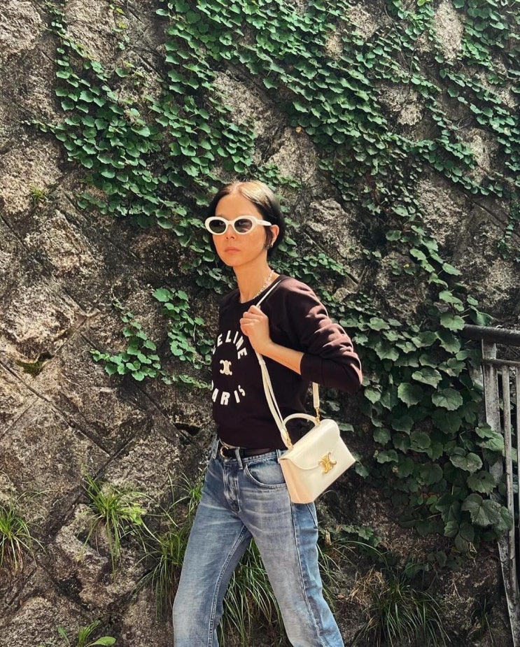  40대 엄마들의 제니! 스타일 아이콘 김나영과 함께한 명품 브랜드 셀린느 미니 가방 w. 김나영