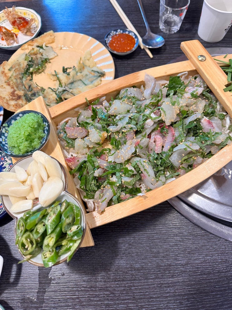  덕천 맛집 깻잎막회 부산북구점