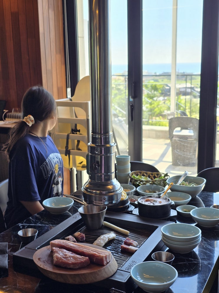  제주도 서귀포 흑돼지 맛집 용머리해안 식당 바다뷰 하이숙성