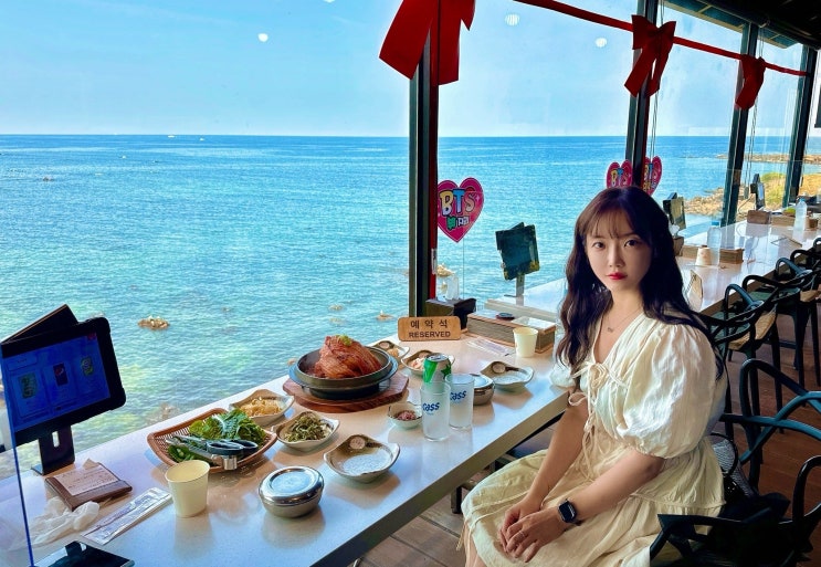  제주공항 근처 점심 맛집 알작지해변 오션뷰 이춘옥원조고등어쌈밥 애월본점
