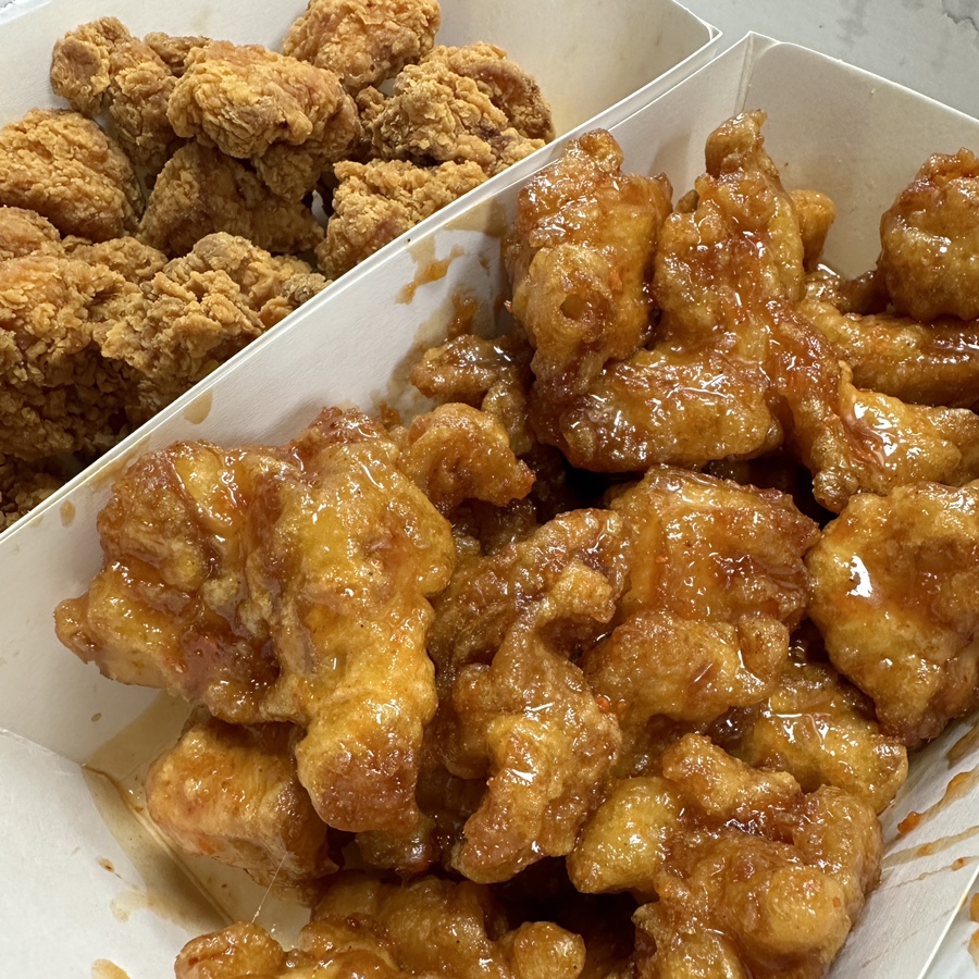 호식이두마리치킨 길음점 사진 2