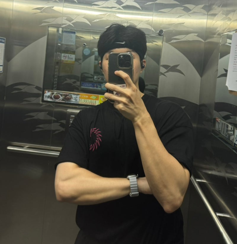 UVU 트레이닝 클럽 티셔츠 후기 러닝코어