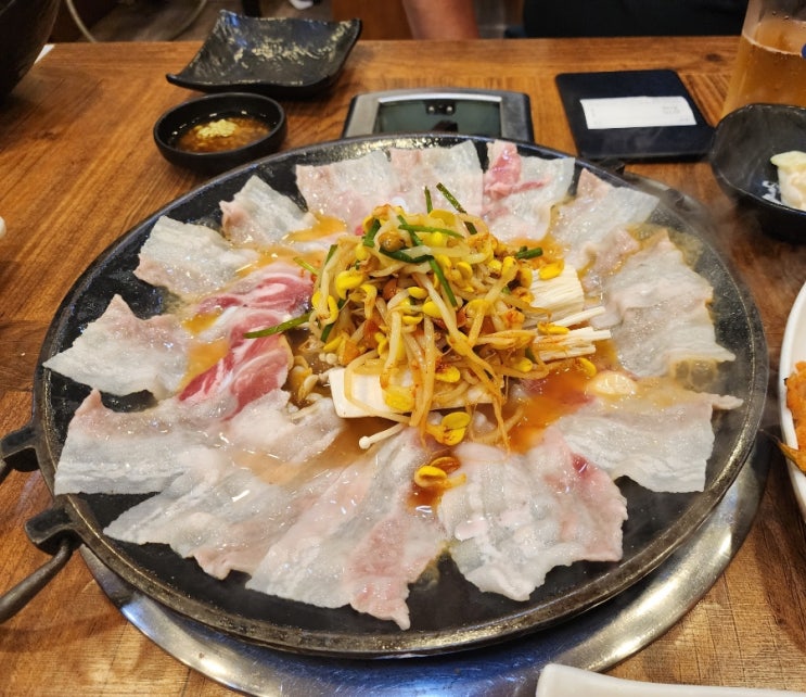  부산여행 광안리 맛집  갈삼구이,바로해장,해운대 대구탕기와집