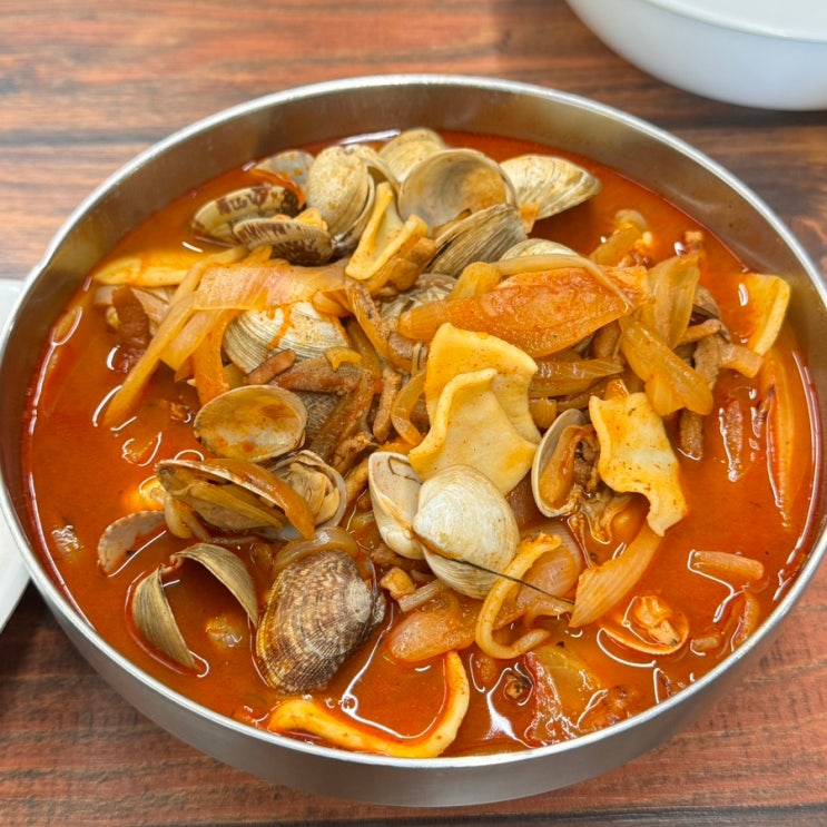  청주 신봉동 맛집 홍진중화요리 평일점심 웨이팅하는 홀매장후기