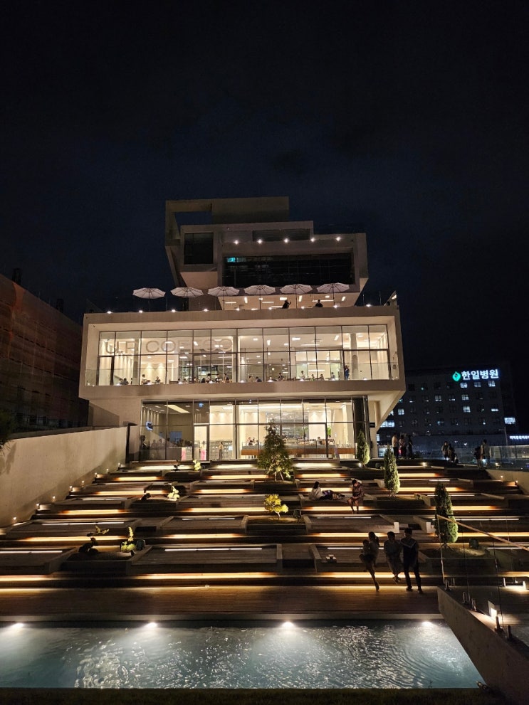  [진주 충무공동 카페] 내돈내산_충무공동(진주혁신) 신상 대형카페 유피커피