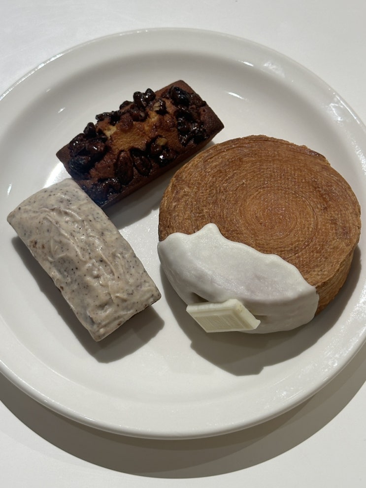 광주 수완지구 카페 디저트 맛있는 아늑한 후기