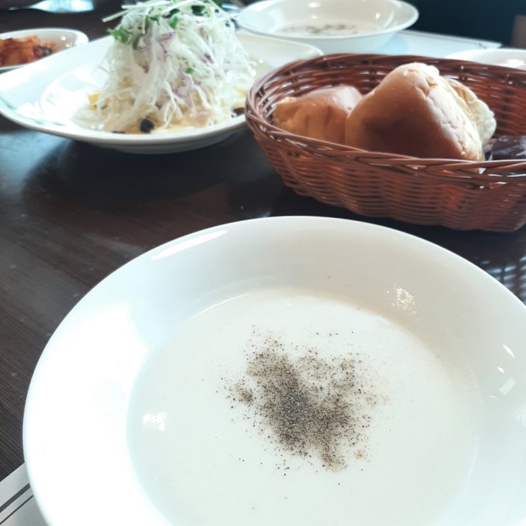  올리브 레스토랑 경양식 돈까스 여서동 맛집