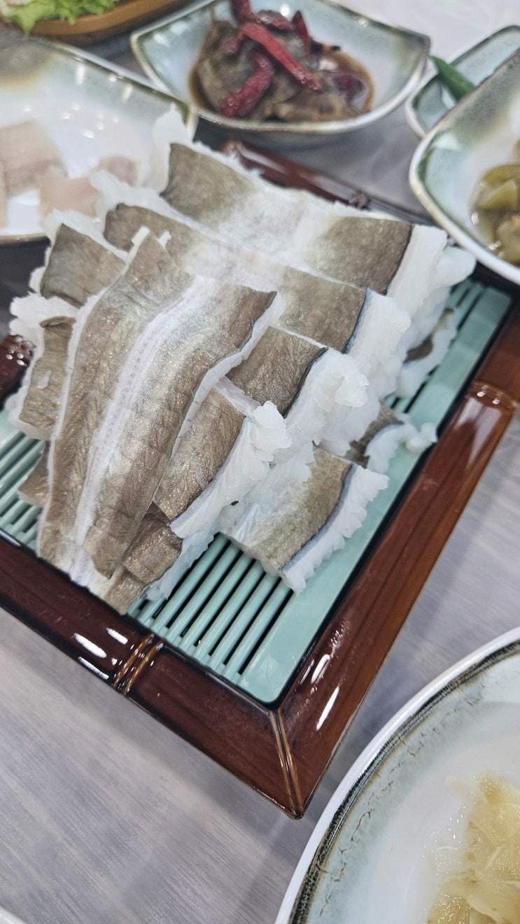  여수맛집_ 오션뷰 맛집 선창가 횟집 장어 하모 샤브샤브 !