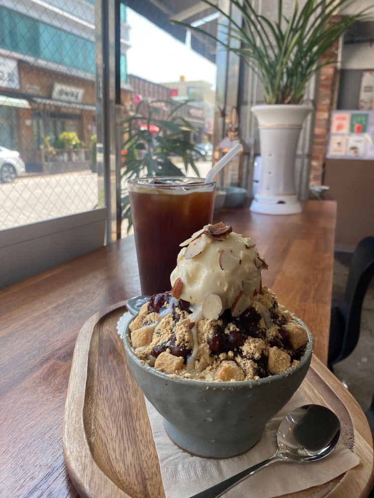  군산 영화동이야기 영화동카페내돈내산 군산신상카페소개 1인빙수 영화동빙수맛집