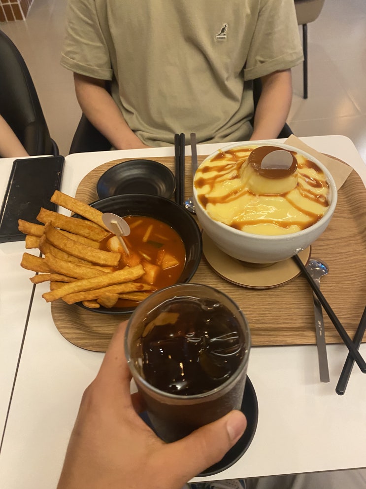  익산 떡빙소 영등동카페내돈내산 유명한 푸딩빙수 직접 뽑은 가래떡 수제떡볶이 익산신상카페