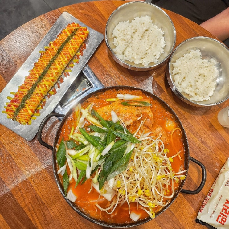  광명 철산 맛집 백채김치찌개 두루치기로 한식 점심