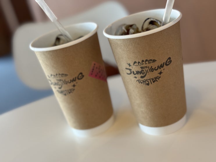  수원 행궁동 핸드드립 커피 맛집 정지영 커피로스터즈 행궁본점